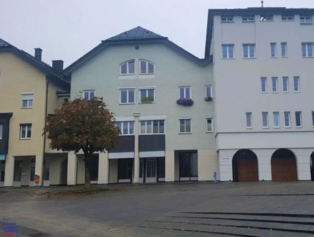 Geschäfts- und Wohnräume in Obertrum